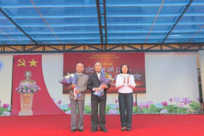 “KÝ ỨC HOA VÀ LỬA – KHÚC TRÁNG CA GIỮ NƯỚC” – KHI LỊCH SỬ KHÔNG CHỈ LÀ NHỮNG TRANG GIẤY